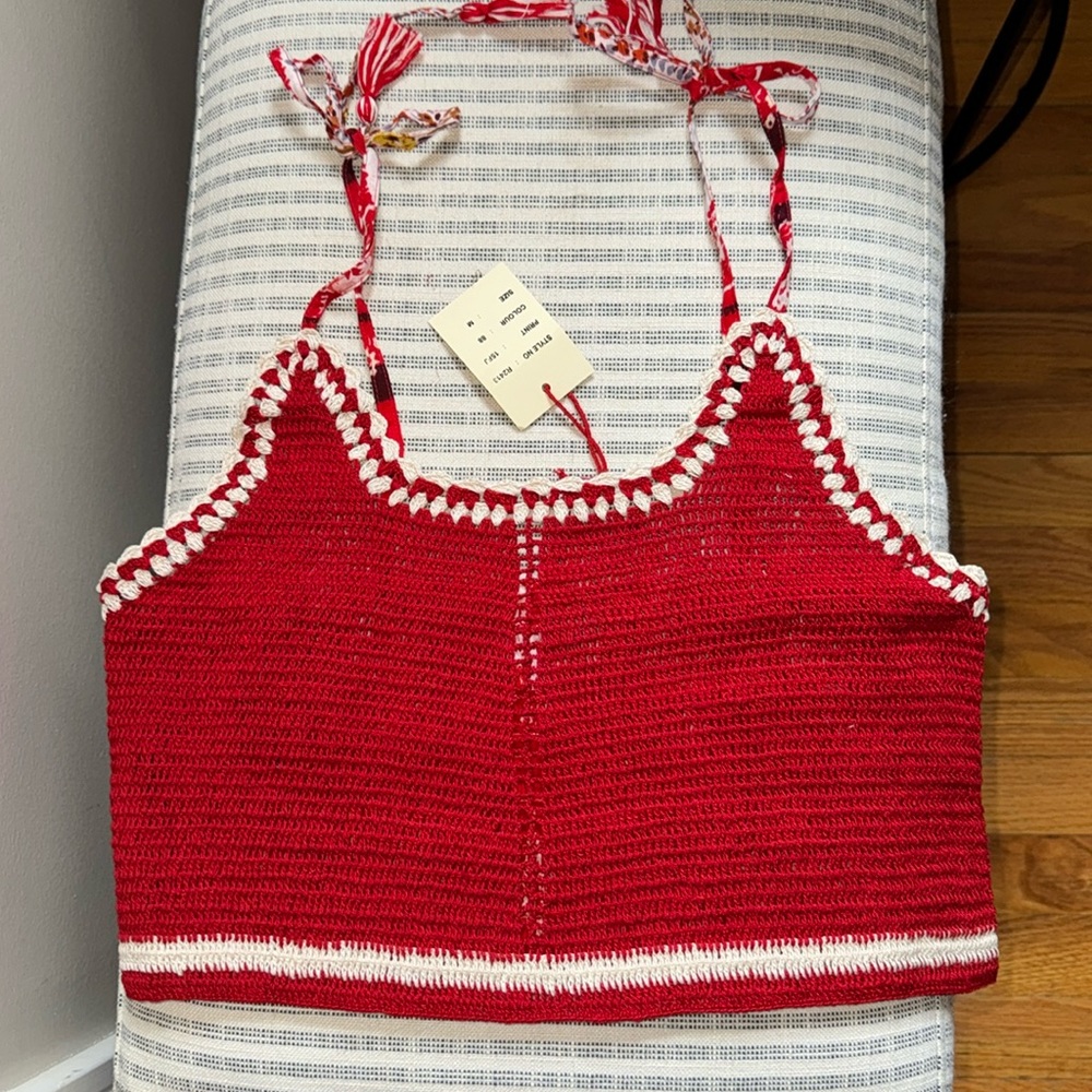 NWT RAGA Fiesta De Playa Cropped Crochet red tank